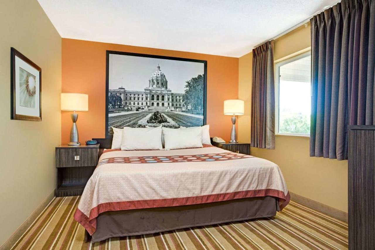 Blaine Town Inn & Suites Buitenkant foto