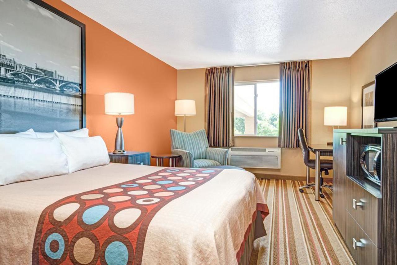 Blaine Town Inn & Suites Buitenkant foto
