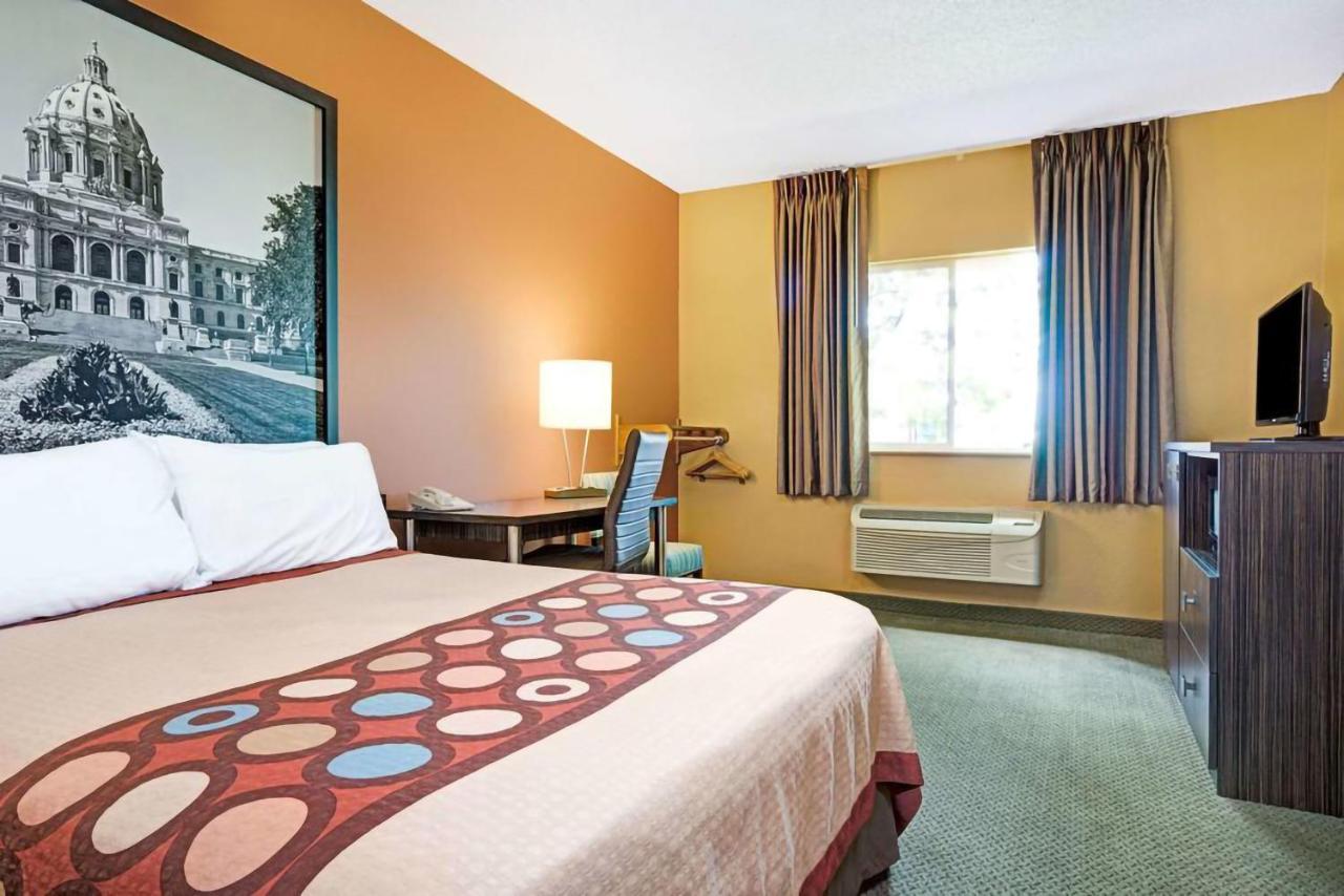 Blaine Town Inn & Suites Buitenkant foto